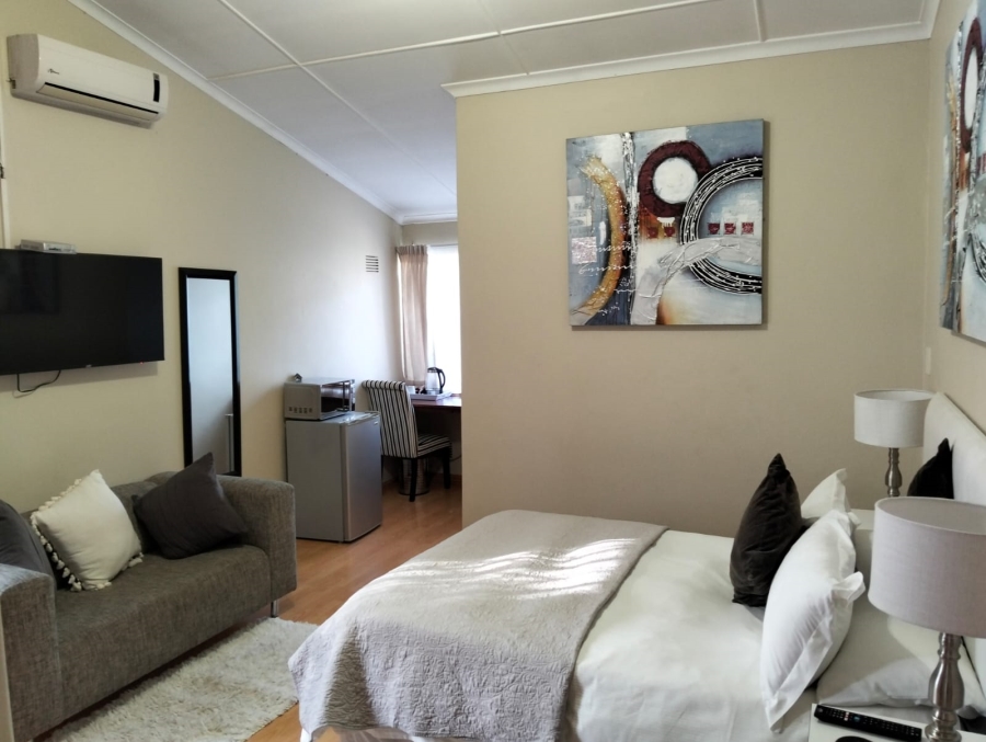 To Let commercial Property for Rent in Fort Gale Eastern Cape